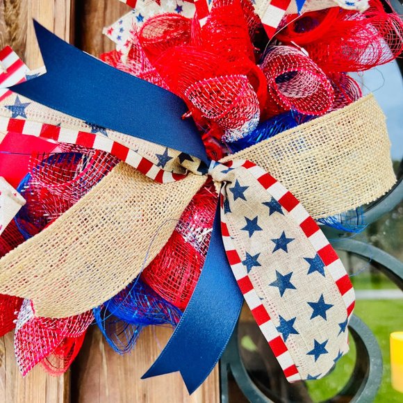 Patriotic Wreath - Picture 2 of 5